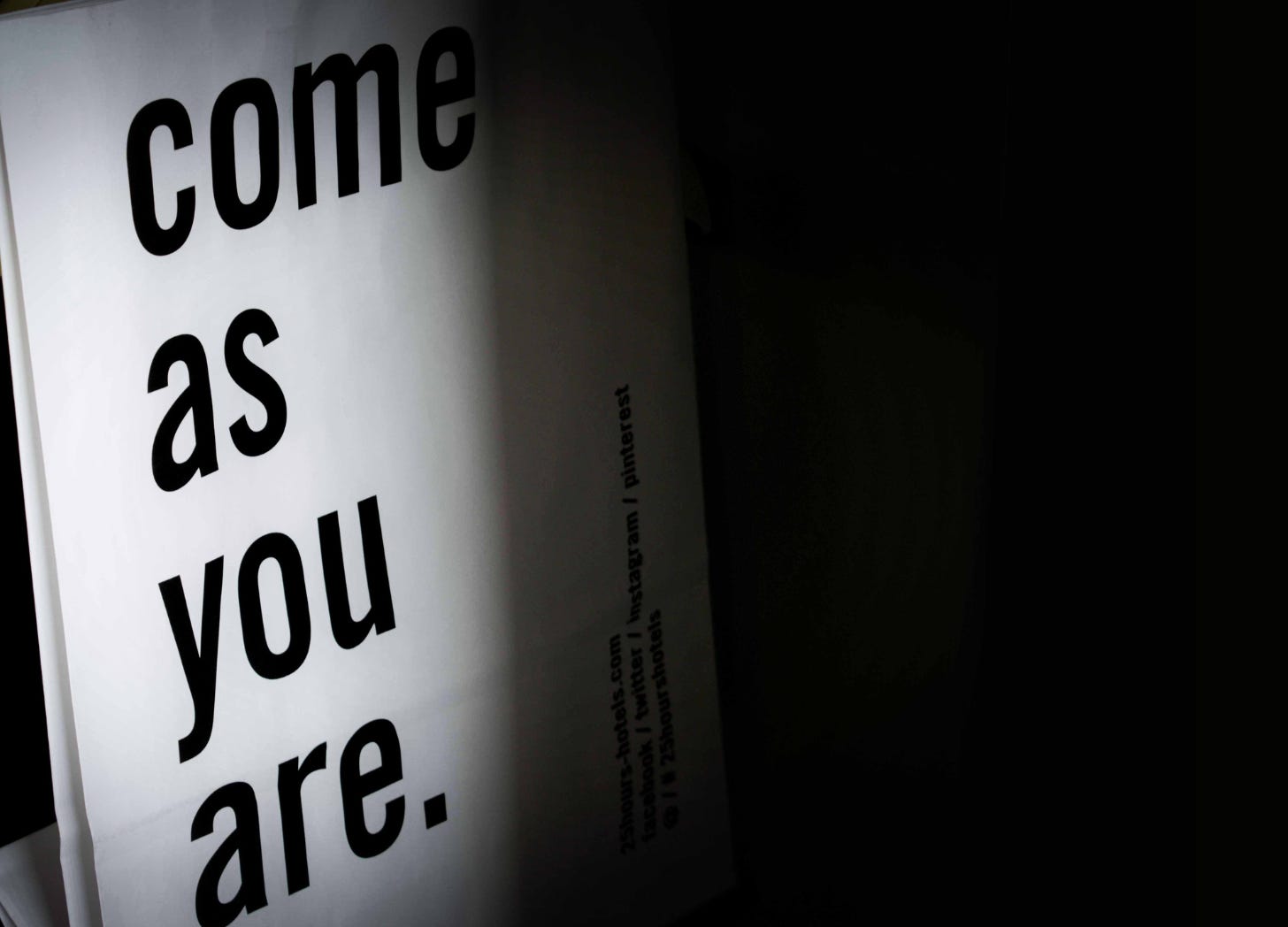 Sign reading ‘come as you are’. Image courtesy of Claudia Schmalz from Pexels via Canva.