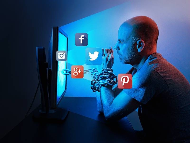 Top 10 Side Effects of Social Media