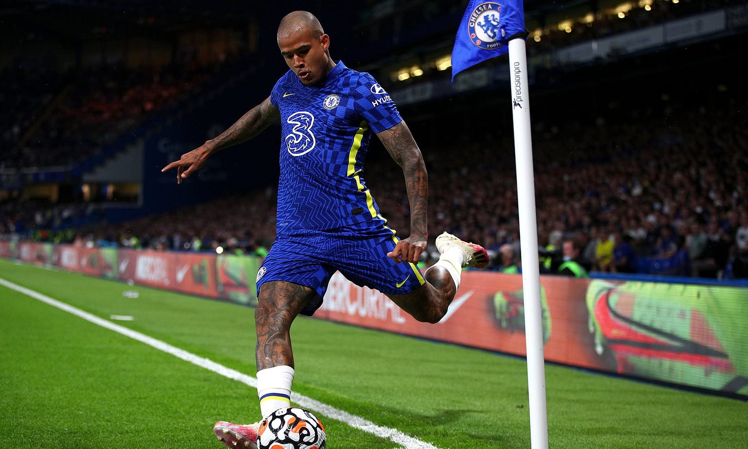 Chelsea recall forgotten man Kenedy from Flamengo loan spell amid defensive  injury woes | Daily Mail Online