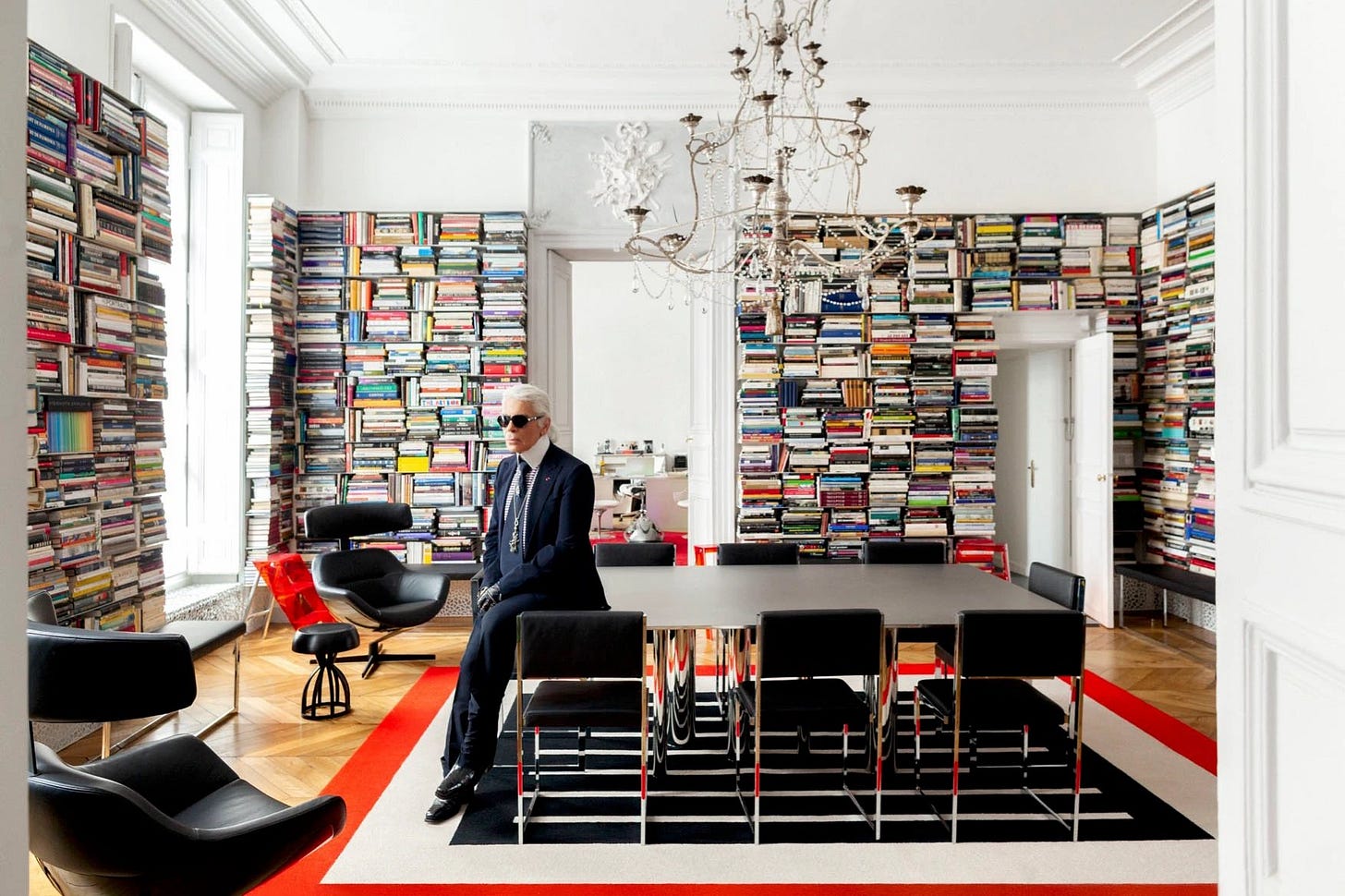 MIUCCIA TAM. on X: "The late Karl Lagerfeld, who was creative director for  Fendi and Chanel, had an extensive library of 300,000 books and other  materials that he collected during the course