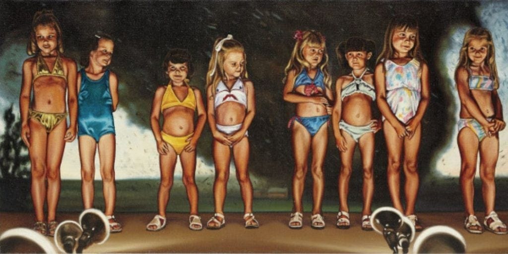 Hyperrealistic painting of eight young girls in swimsuits standing under stage lights, arranged in a row as if participating in a child beauty pageant, with dark and ambiguous background tones. Υπερρεαλιστικός πίνακας οκτώ νεαρών κοριτσιών με μαγιό που στέκονται κάτω από τα φώτα της σκηνής, τοποθετημένα στη σειρά σαν να συμμετέχουν σε παιδικό διαγωνισμό ομορφιάς, με σκούρους και διφορούμενους τόνους φόντου.