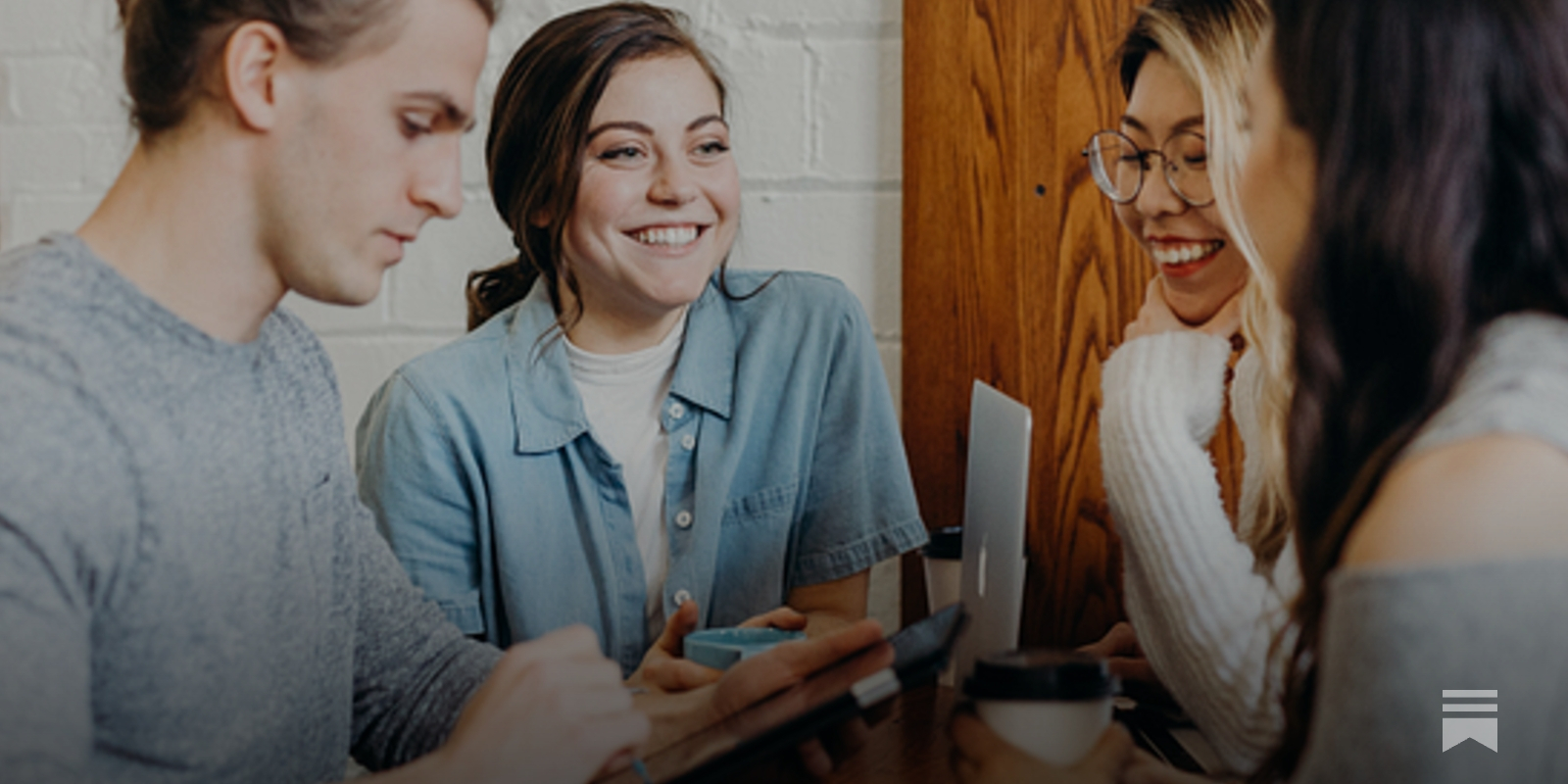https://thinkingthrough.substack.com/p/dont-do-interviews-do-discussions social preview image