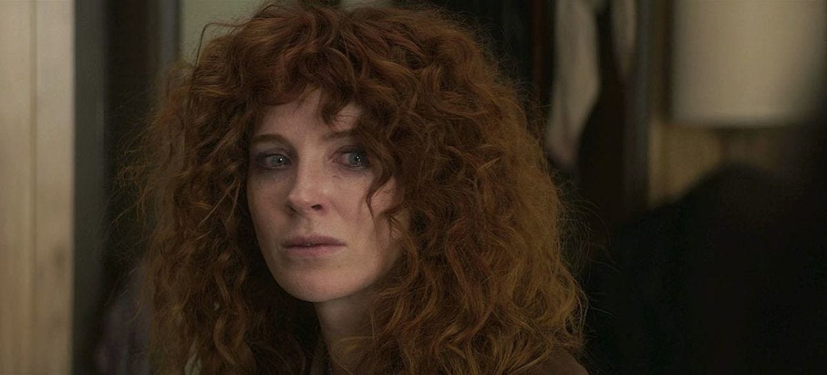 The Winchesters Roxy ready to find the Queen with Carlos 1.10. The Winchesters Roxy ready to find the Queen with Carlos 1.10.