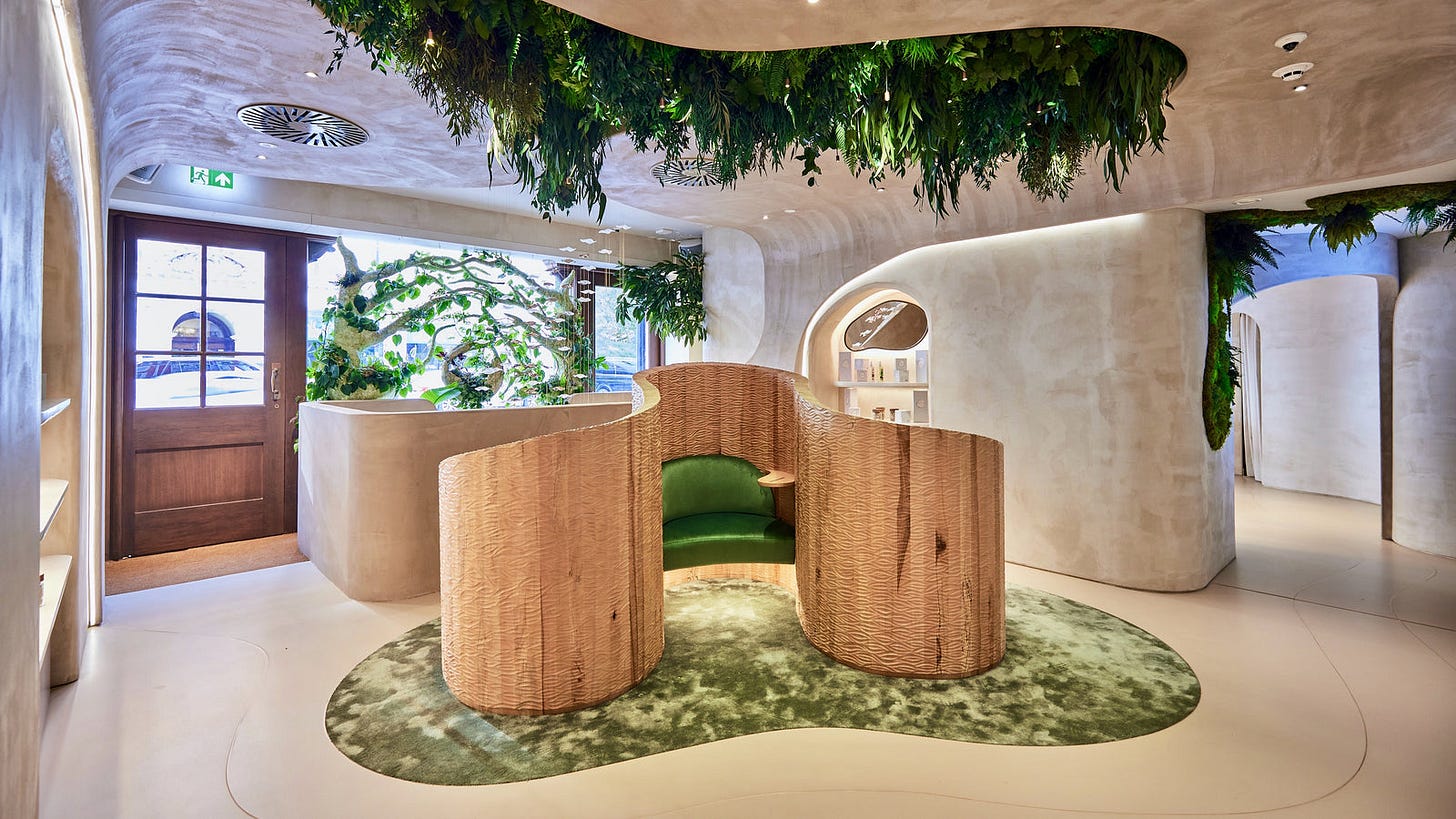 The HVN, Knightsbridge – Goldfinger
