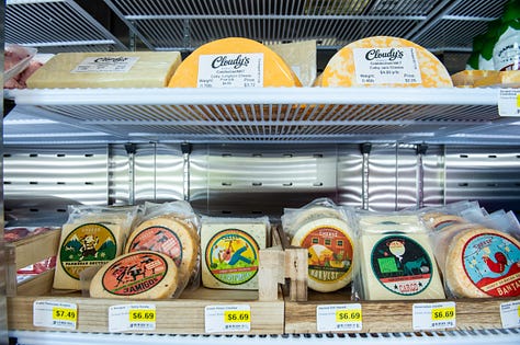 fresh fruit and vegetables, well-stocked grocery shelves in Cloudcroft at Cloudy's Market
