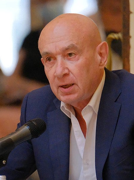 File:Claude Malhuret, président du groupe Les Indépendants - Sénat (cropped).jpg