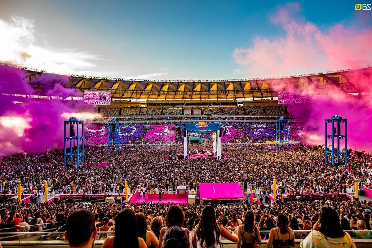 THiaguinho on Twitter: "Ah, essa #Tardezinha... 👊🏾 O Maraca tava lindo  demais! https://t.co/fmTo7MkLCZ" / Twitter