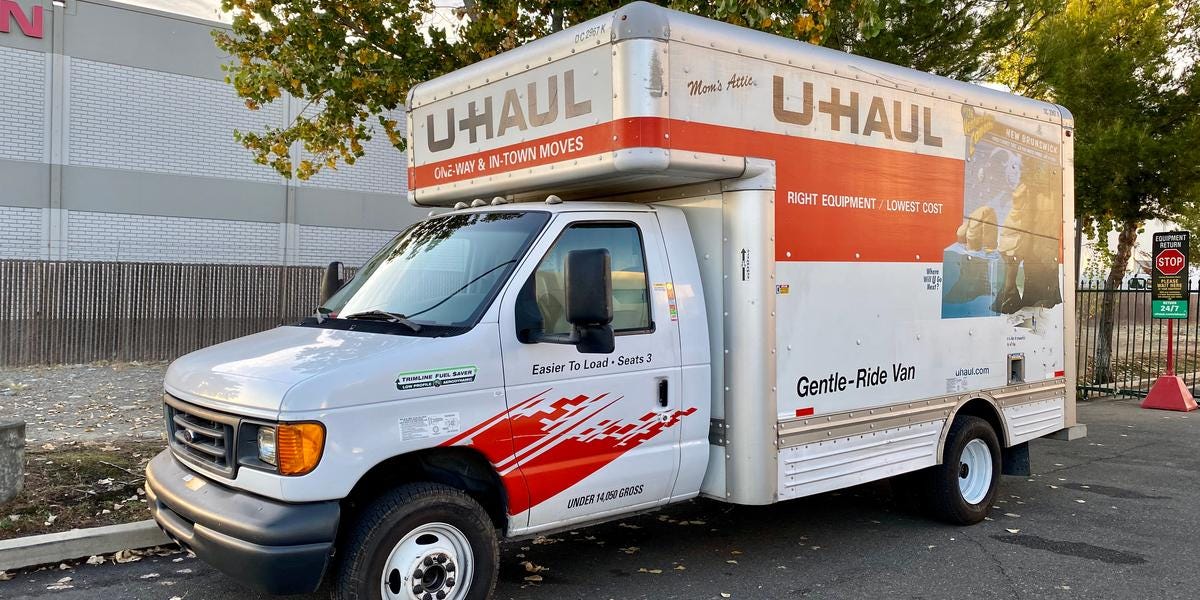 U-Haul Truck Spontaneously Explodes &ndash; This Is What Caused It