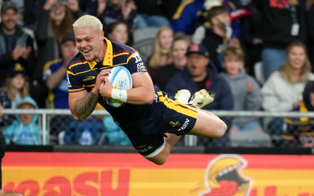 Super Rugby preview: Derby season kicks off, Roigard out, Tangitau back | RNZ News Super Rugby preview: Derby season kicks off, Roigard out, Tangitau back | RNZ News