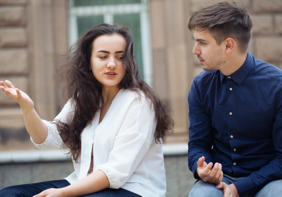 15 Signs of a One-Sided Relationship