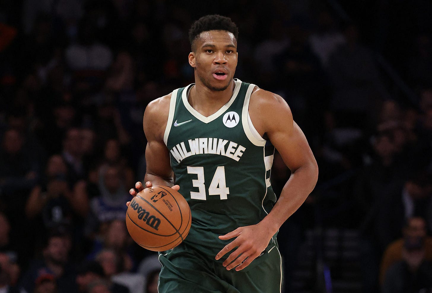 Giannis Antetokounmpo, Bucks overwhelm Magic | Inquirer Sports