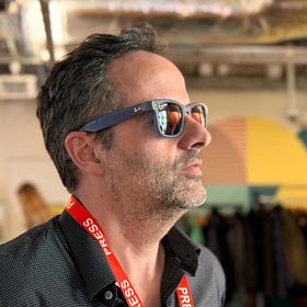 La equivocada idea de que queremos dejar nuestros teléfonos móviles