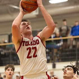 2B High School Basketball: Toledo swats away Winlock to keep pace in C2BL race