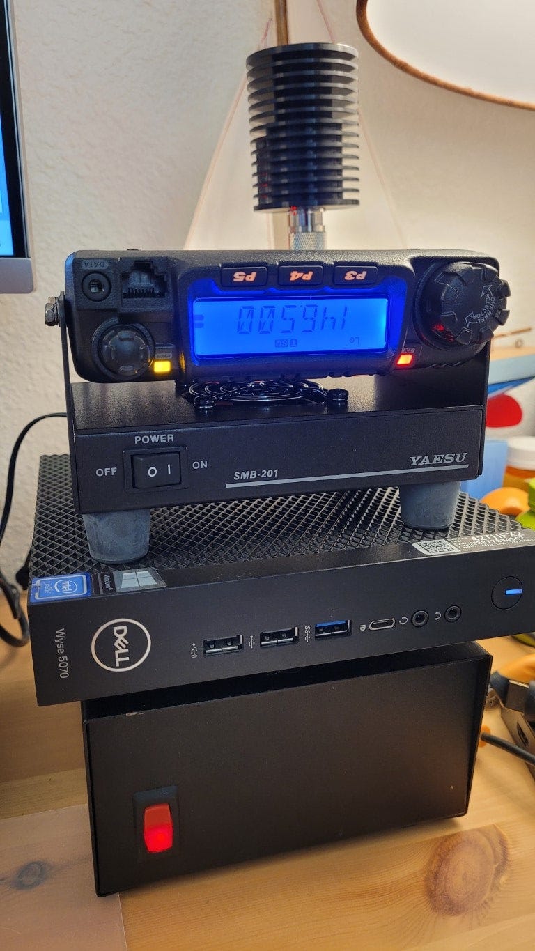 Node 588413 on desk with cooling fan