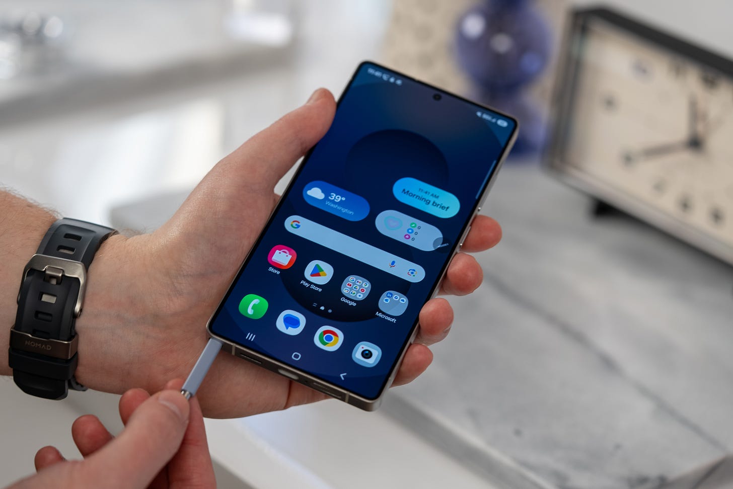 Galaxy S25 Ultra vs iPhone 16 Pro Max