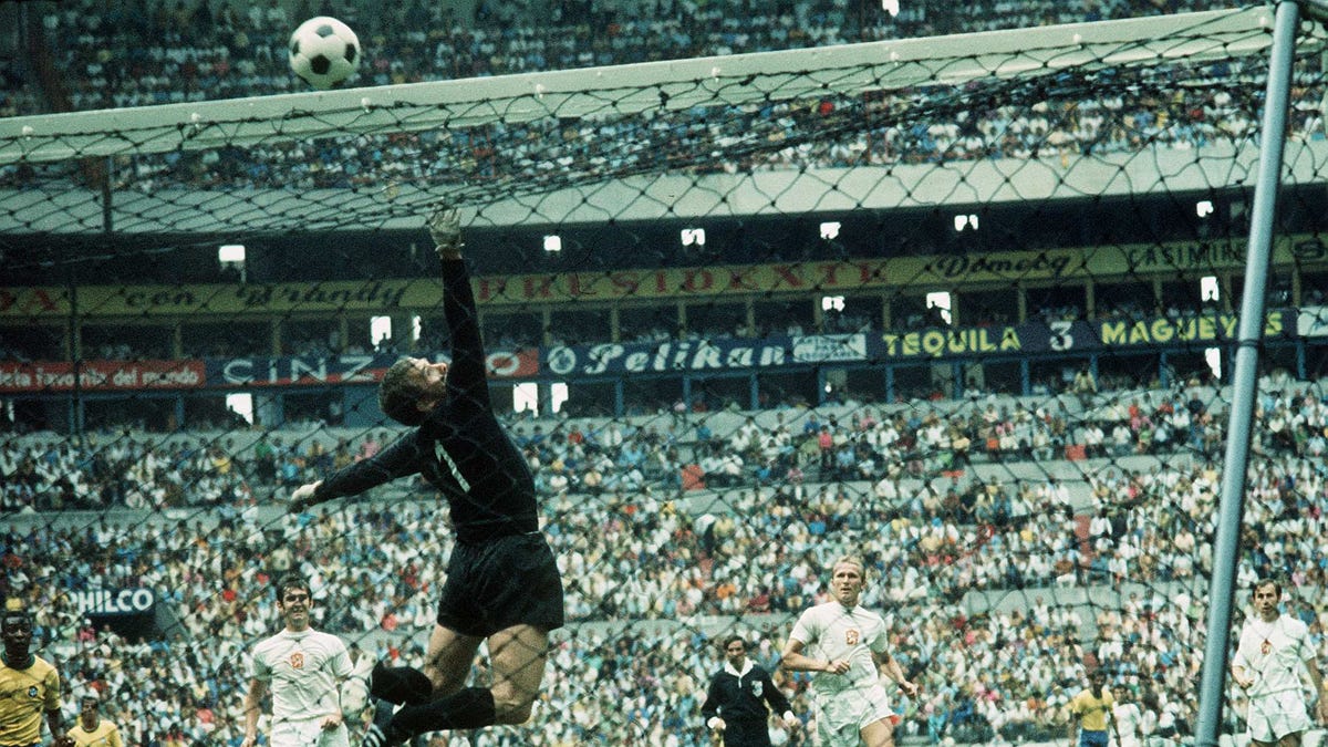 Back When Football Was Innocent—And the World, Too