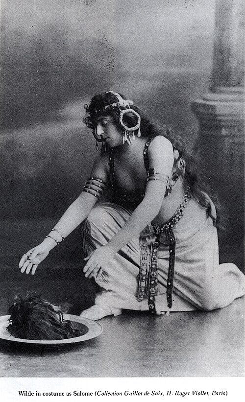 File:Oscar Wilde in Salome costume.jpg