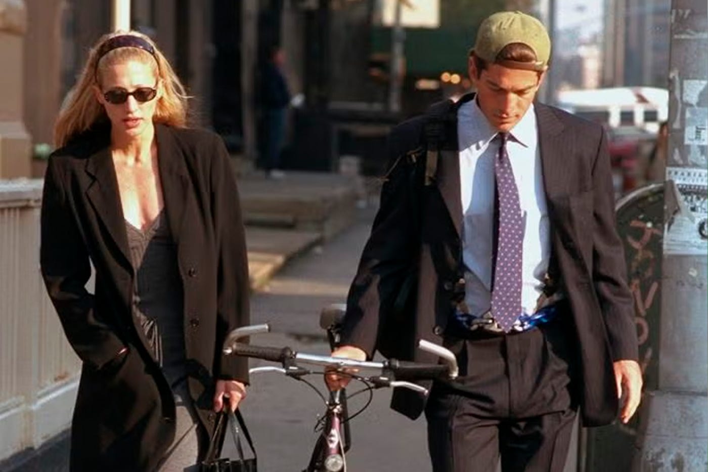Why do JFK Jr. and Carolyn Bessette still set trends nearly 30 years on? -  HIGHXTAR.