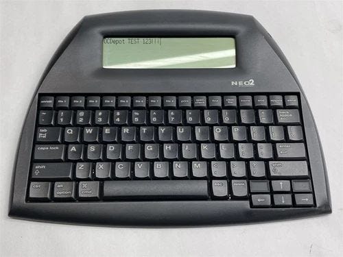 Alphasmart Neo 2 Neo2 Portable Classroom Keyboard Word Processor Writing Tool - Picture 2 of 5 Alphasmart Neo 2 Neo2 Portable Classroom Keyboard Word Processor Writing Tool - Picture 2 of 5
