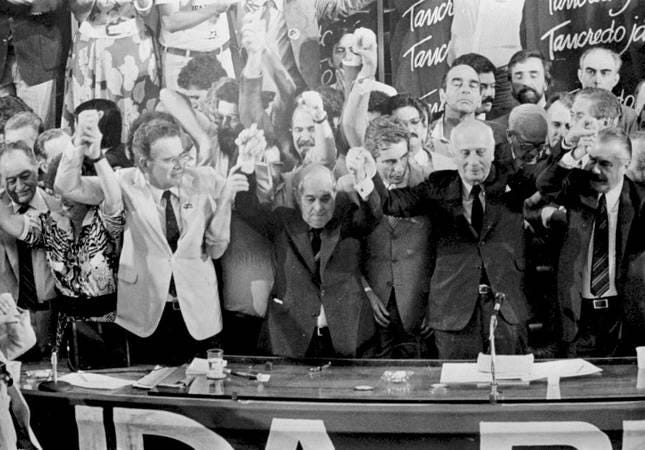 História da República no Brasil: Nova República começa com o fim da  ditadura militar — Rádio Senado