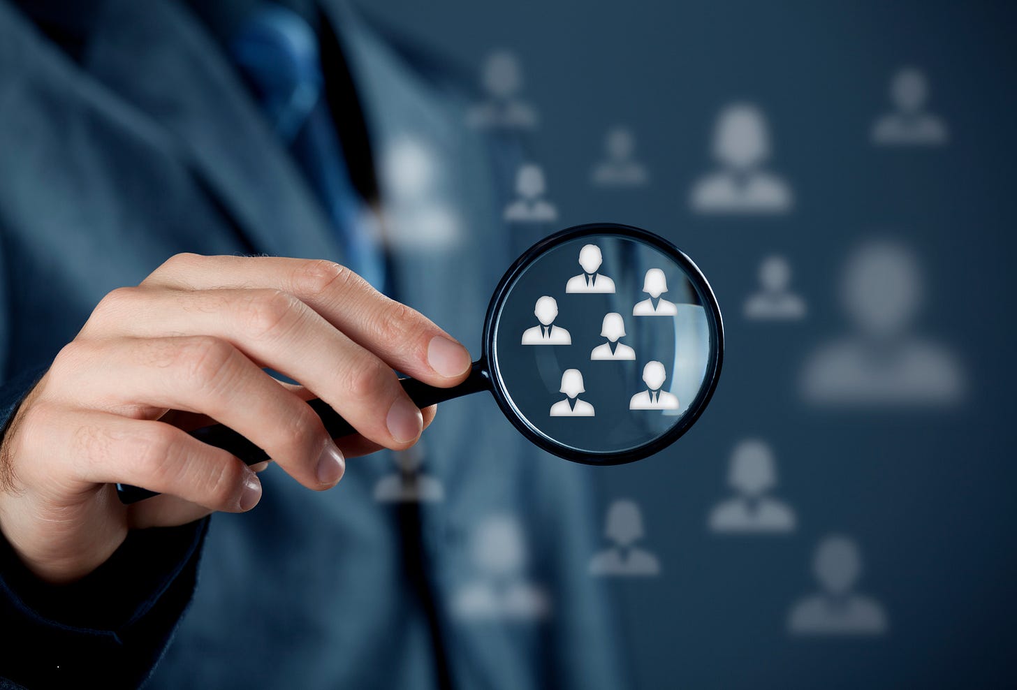 Tired of Old-School Marketing Flops? It's Time to LinkedIn and Thrive!
