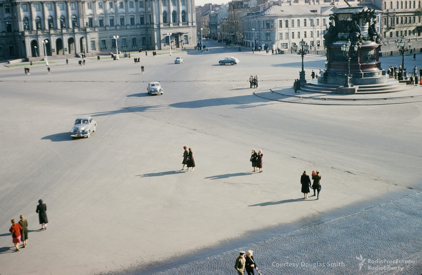 Isaakiyevskaya ploshchad, Leningrad, with its majestic cathedral dominating the skyline, seen in rare 1950s color. Isaakiyevskaya ploshchad, Leningrad, with its majestic cathedral dominating the skyline, seen in rare 1950s color.