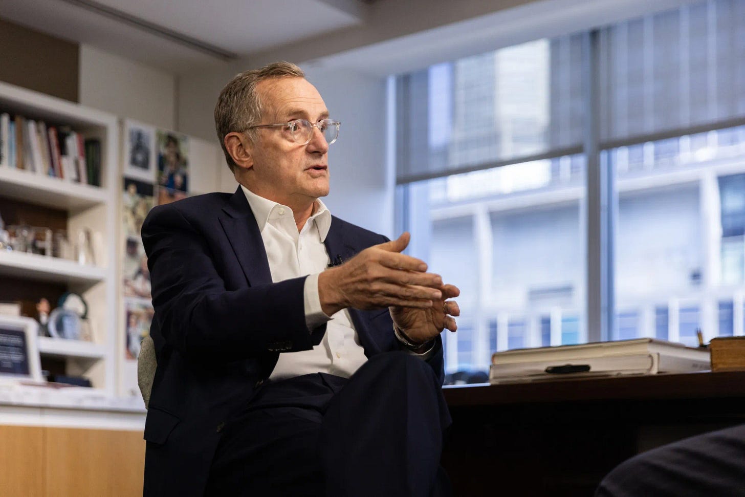 Oaktree's Howard Marks Says Trump's Tariffs Remind Him of Brexit - Bloomberg