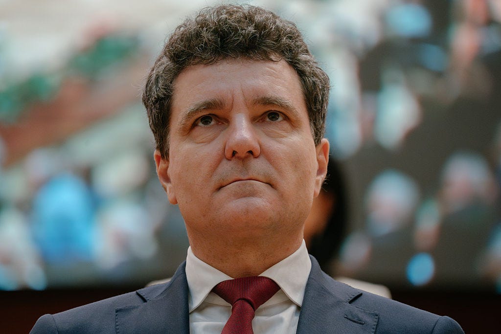 Nicuşor Dan calls for fundamental reform of the state and puts  anti-corruption back on the agenda - Euractiv