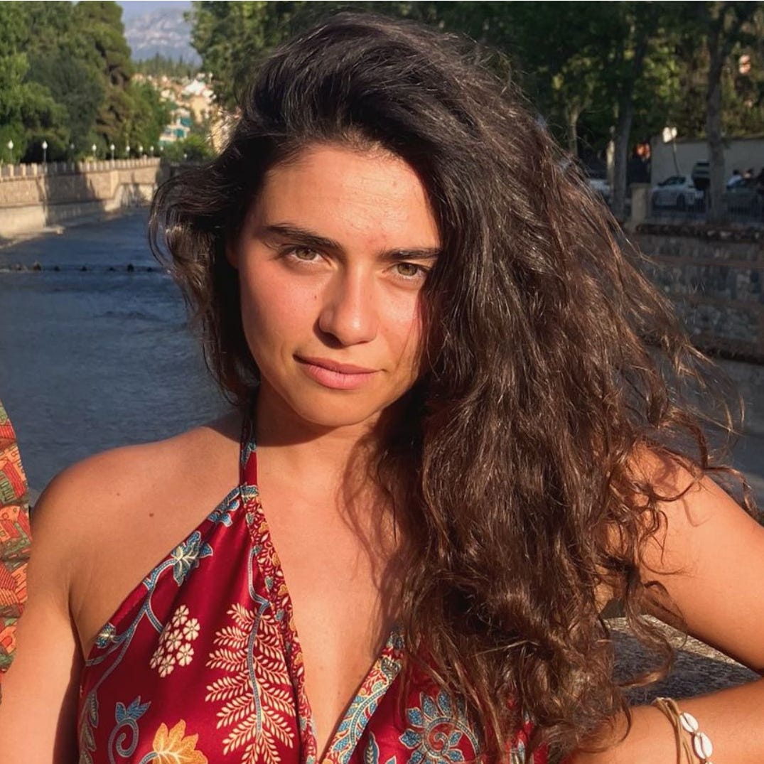 Artwork for clasesconclau's substack \ud83d\udd2e