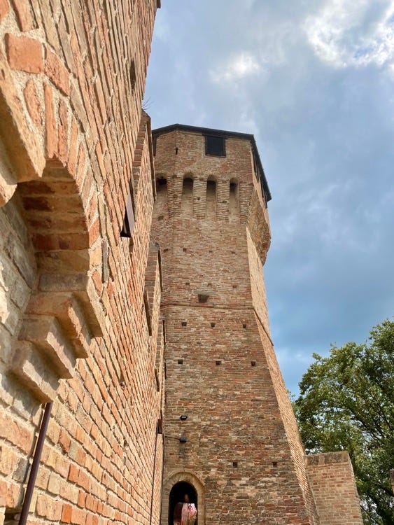 Belvedere di Gabicce Monte e rocca di Gradara
