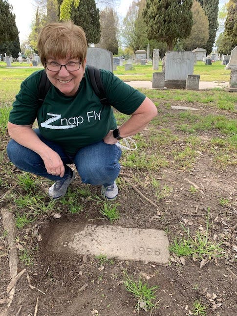 Woman at a grave Woman at a grave
