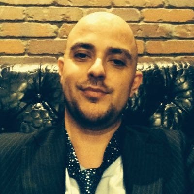 Substack profile picture for @commentary