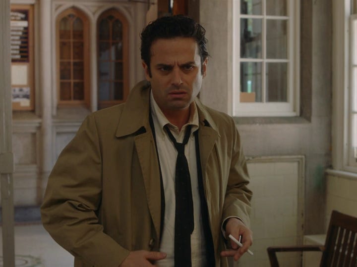 Luke Kirby as Lenny Bruce and Rachel Brosnahan as Midge Maisel in "Pilot."