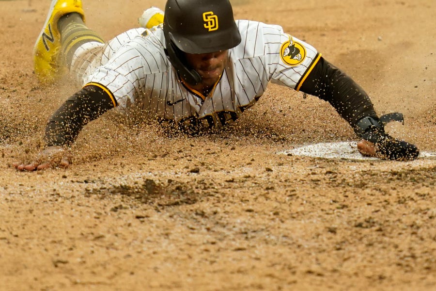 No slams, but Machado, Padres end Astros' 8-game win streak | FOX 5 San  Diego