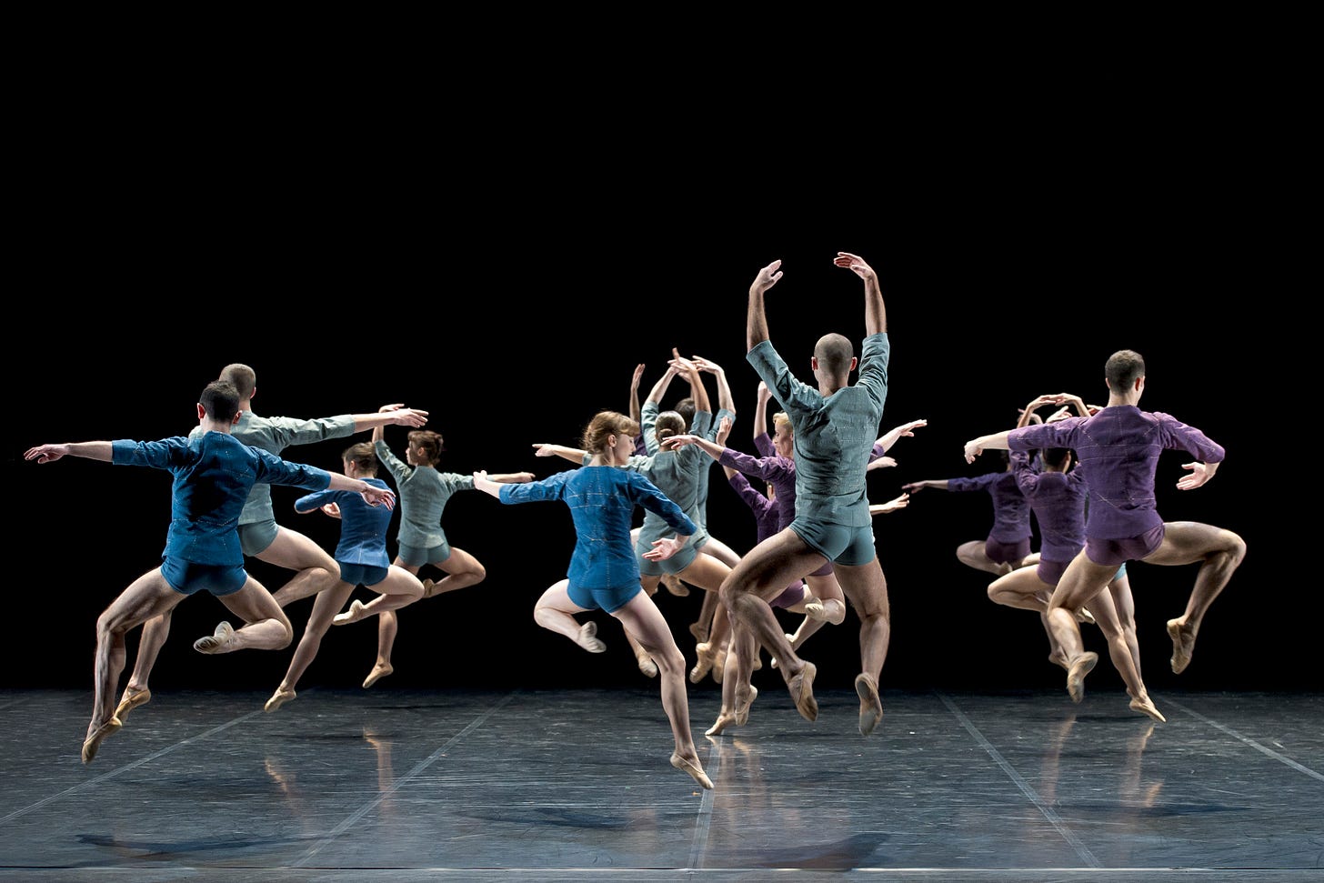 BIENNALE DE LA DANSE DE LYON : NOE SOULIER, MERCE CUNNINGHAM, PETTER  JACOBSON & THOMAS CALEY | INFERNO