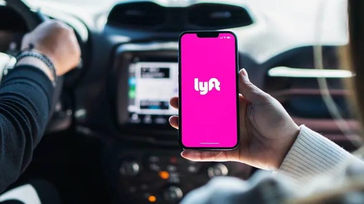 ¿Conduces para Lyft? Los conductores recibirán un pago mínimo.