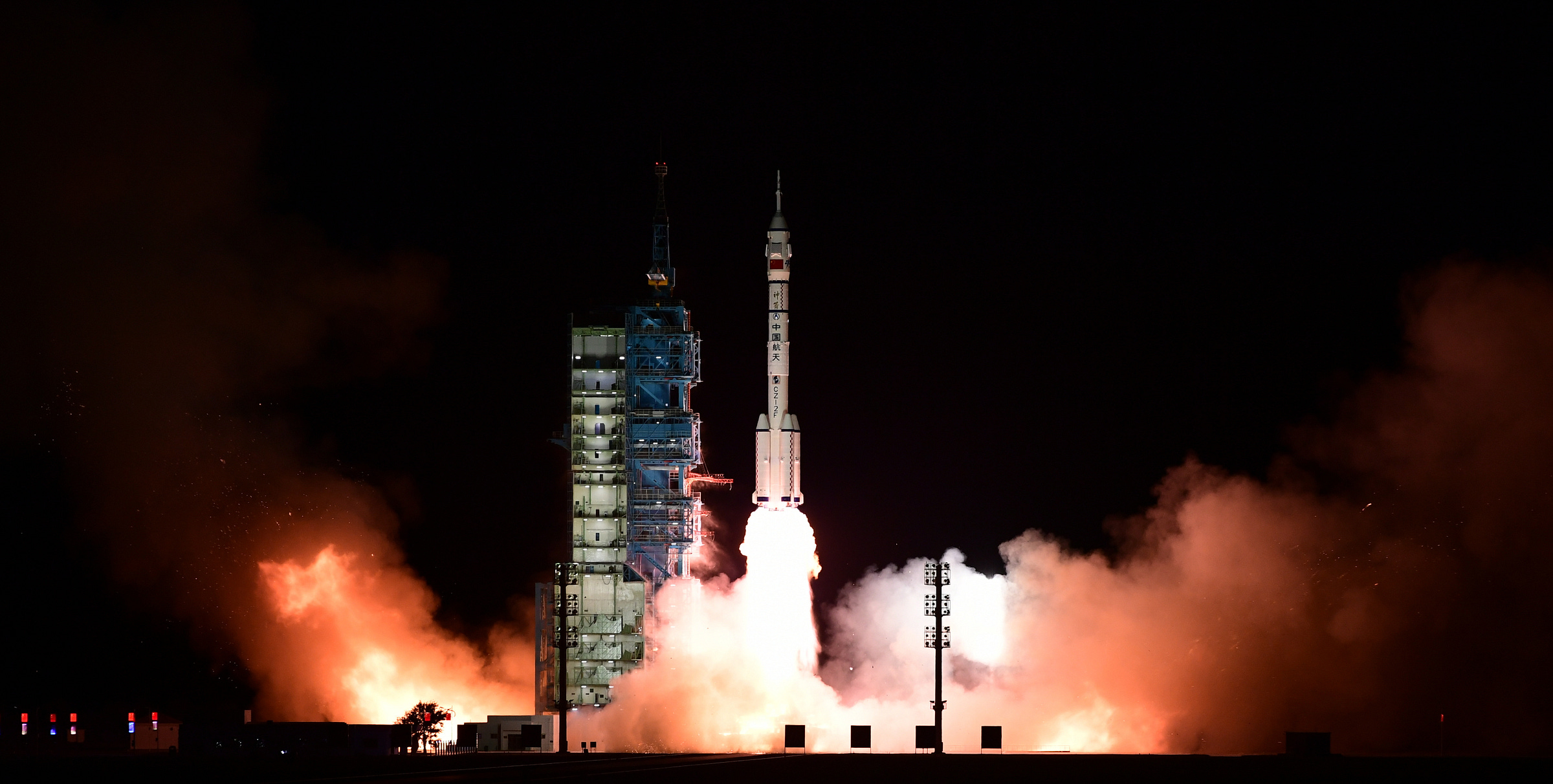 The Long March 2F/G Y21 vehicle lifting off from the Jiuquan Satellite Launch Center for the Shenzhou-21 mission on October 31st. The Long March 2F/G Y21 vehicle lifting off from the Jiuquan Satellite Launch Center for the Shenzhou-21 mission on October 31st.