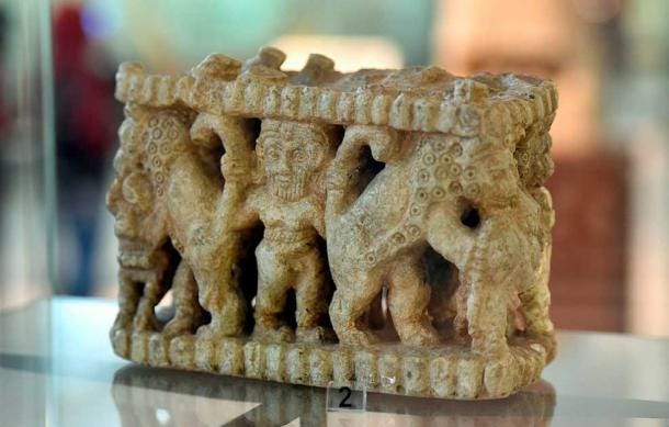Sculptured vase depicting Gilgamesh wrestling two bulls from the Shara temple at Tell Agrab, Diyala Region, Iraq. Gilgamesh was included in the Sumerian King List. (Osama Shukir Muhammed Amin / CC BY-SA 4.0) Sculptured vase depicting Gilgamesh wrestling two bulls from the Shara temple at Tell Agrab, Diyala Region, Iraq. Gilgamesh was included in the Sumerian King List. (Osama Shukir Muhammed Amin / CC BY-SA 4.0)