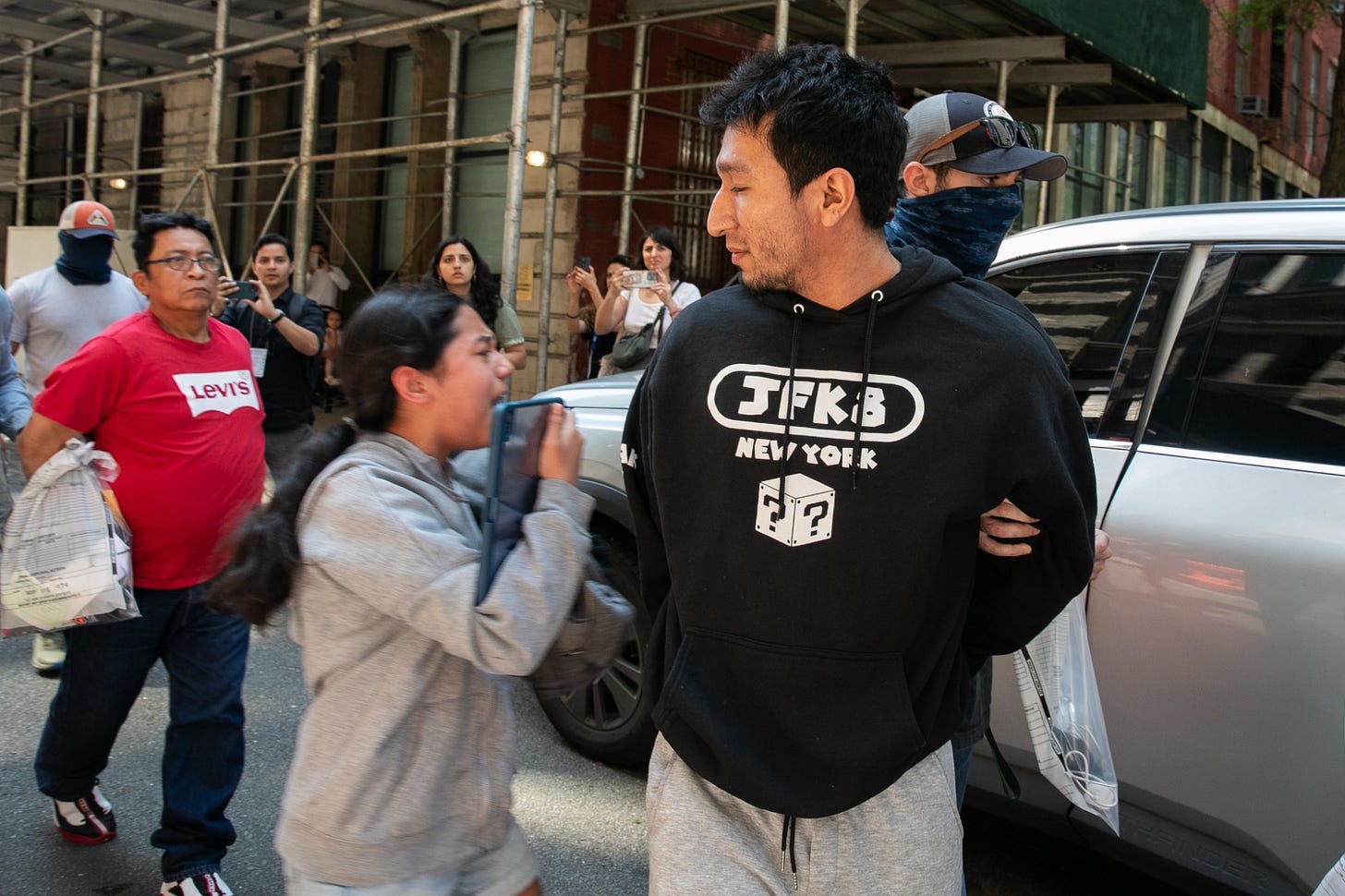 Families in Tears and Panic Outside Immigration Office as ICE Accelerates Round-Ups | THE CITY — NYC News Families in Tears and Panic Outside Immigration Office as ICE Accelerates Round-Ups | THE CITY — NYC News