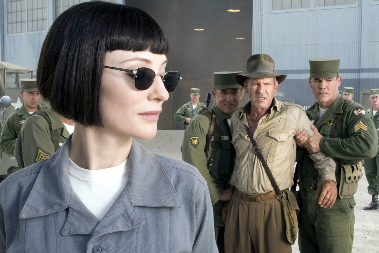 Why the Smithsonian Has a Fake Crystal Skull, image size:1284x856