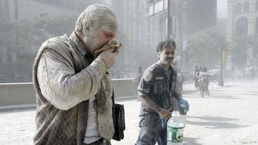 What time did the 9/11 attacks happen? Timeline of events What time did the 9/11 attacks happen? Timeline of events