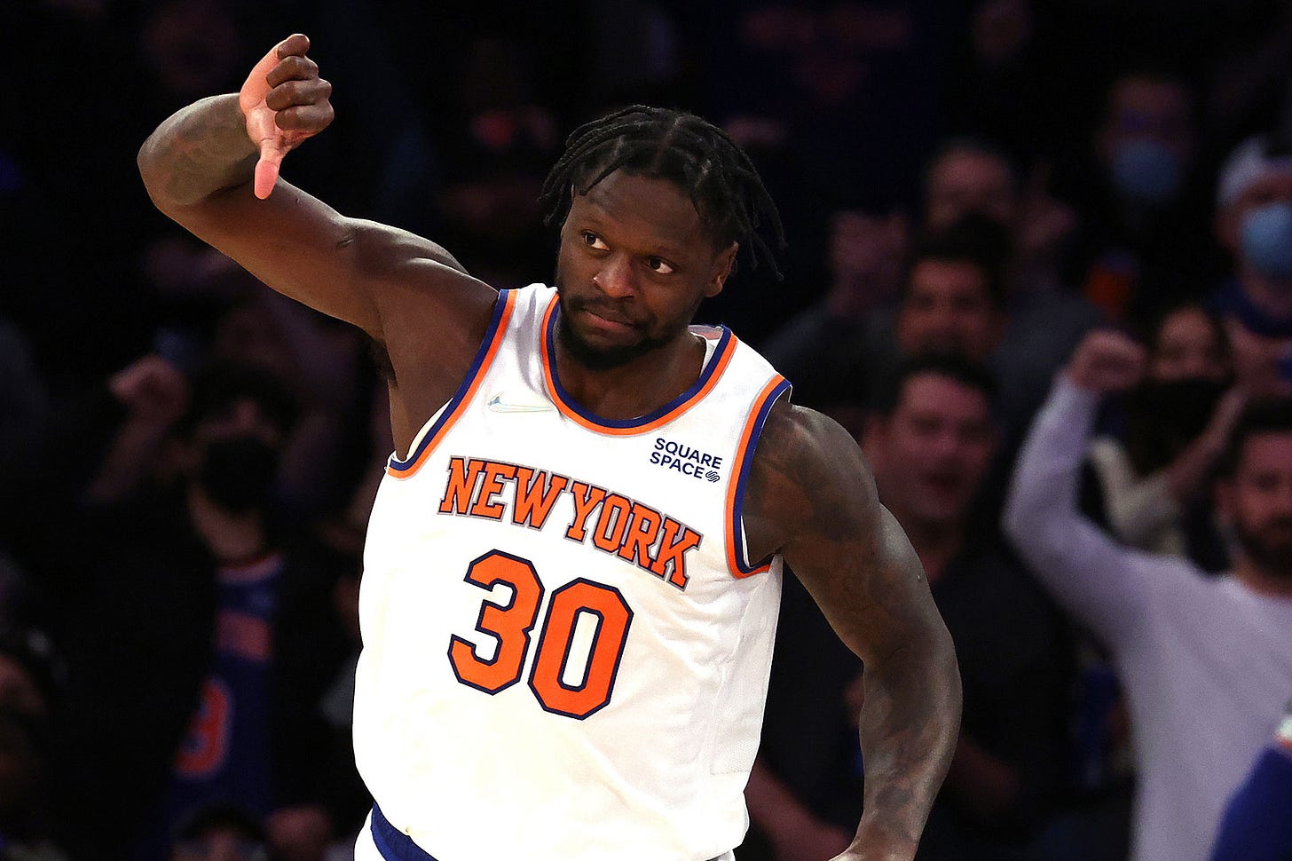Julius Randle addresses thumbs-down message to Knicks fans