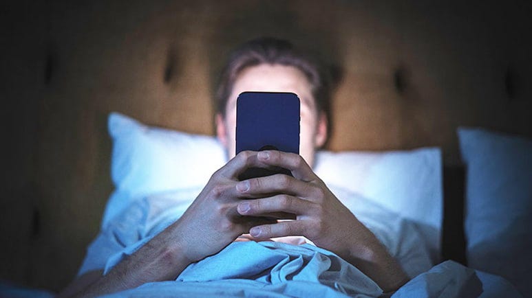 dopamine trap screen addiction