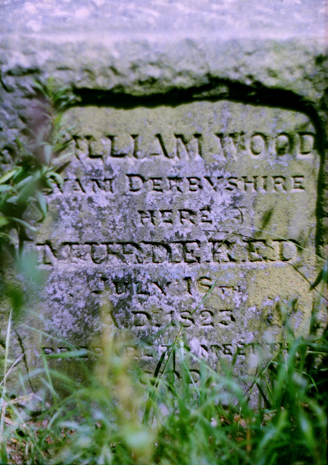 Stone engraved with the text: "WILLIAM WOOD Eyam Derbyshire Here MURDERED July 16th A.D. 1823 Prepare to meet Thy God"