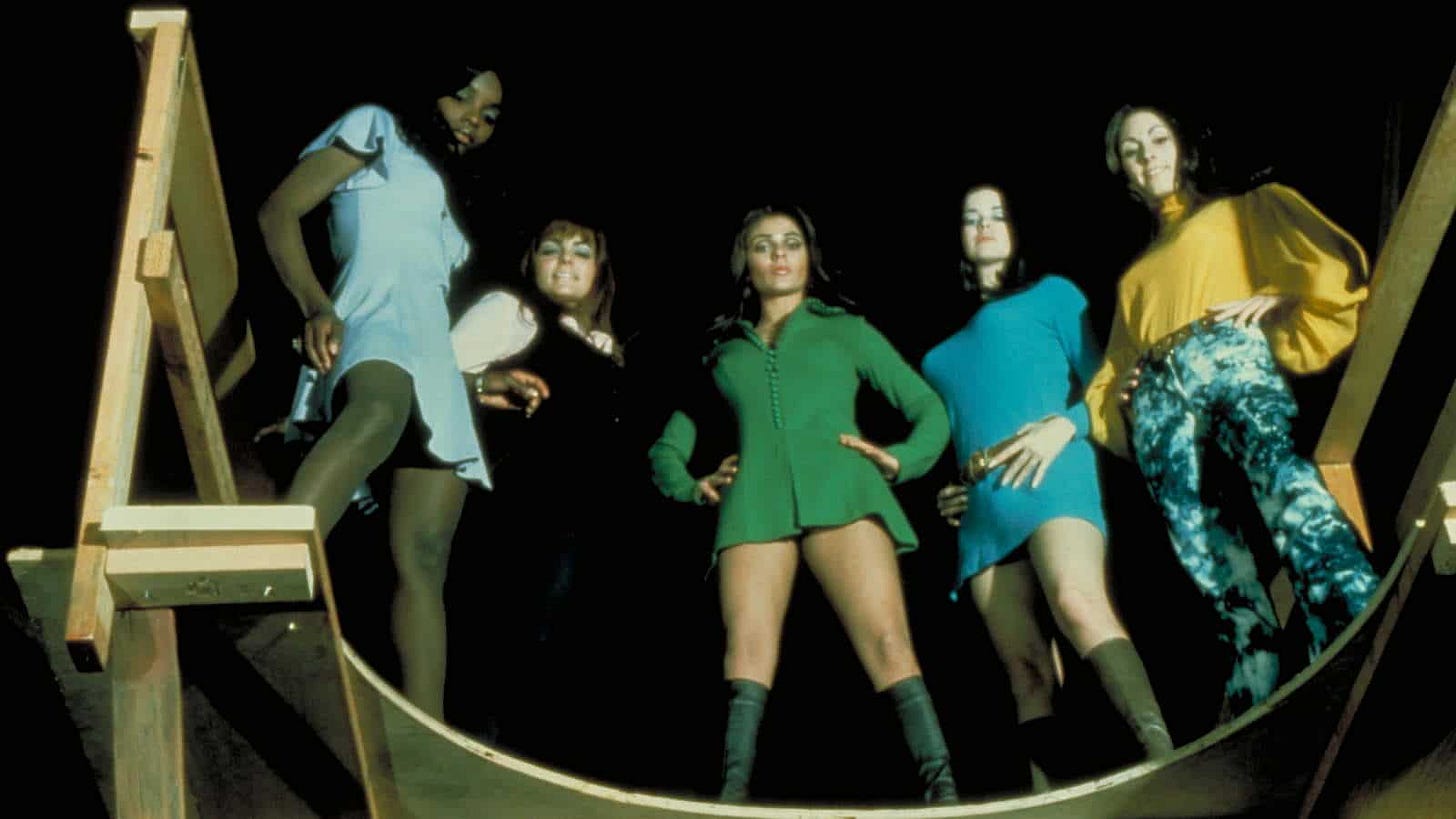 Beyond The Valley Of The Dolls” is Meyer and Ebert's happening, and it freaks us out – Tone Madison Beyond The Valley Of The Dolls” is Meyer and Ebert's happening, and it freaks us out – Tone Madison