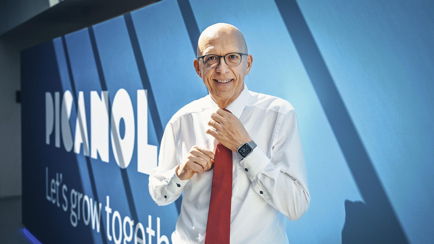 Ondernemer Luc Tack, een familieman met een sobere levensstijl: “Mijn kinderen hebben de macht mij af te zetten” | De Standaard Ondernemer Luc Tack, een familieman met een sobere levensstijl: “Mijn kinderen hebben de macht mij af te zetten” | De Standaard