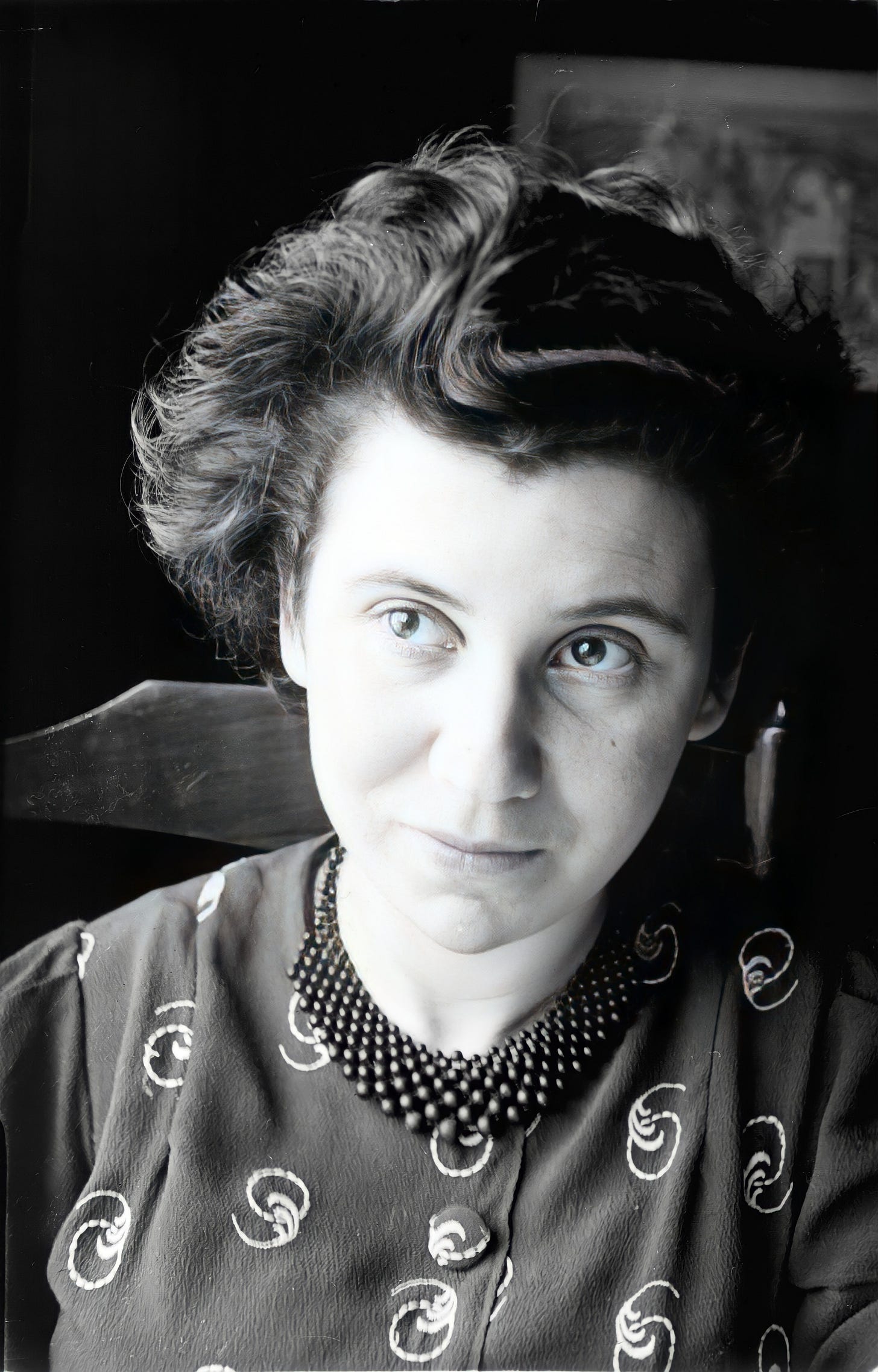Etty Hillesum's Radical Antidote: Building an Inner Fortress Against External Collapse