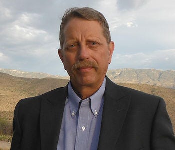 Jerry in suit.JPG