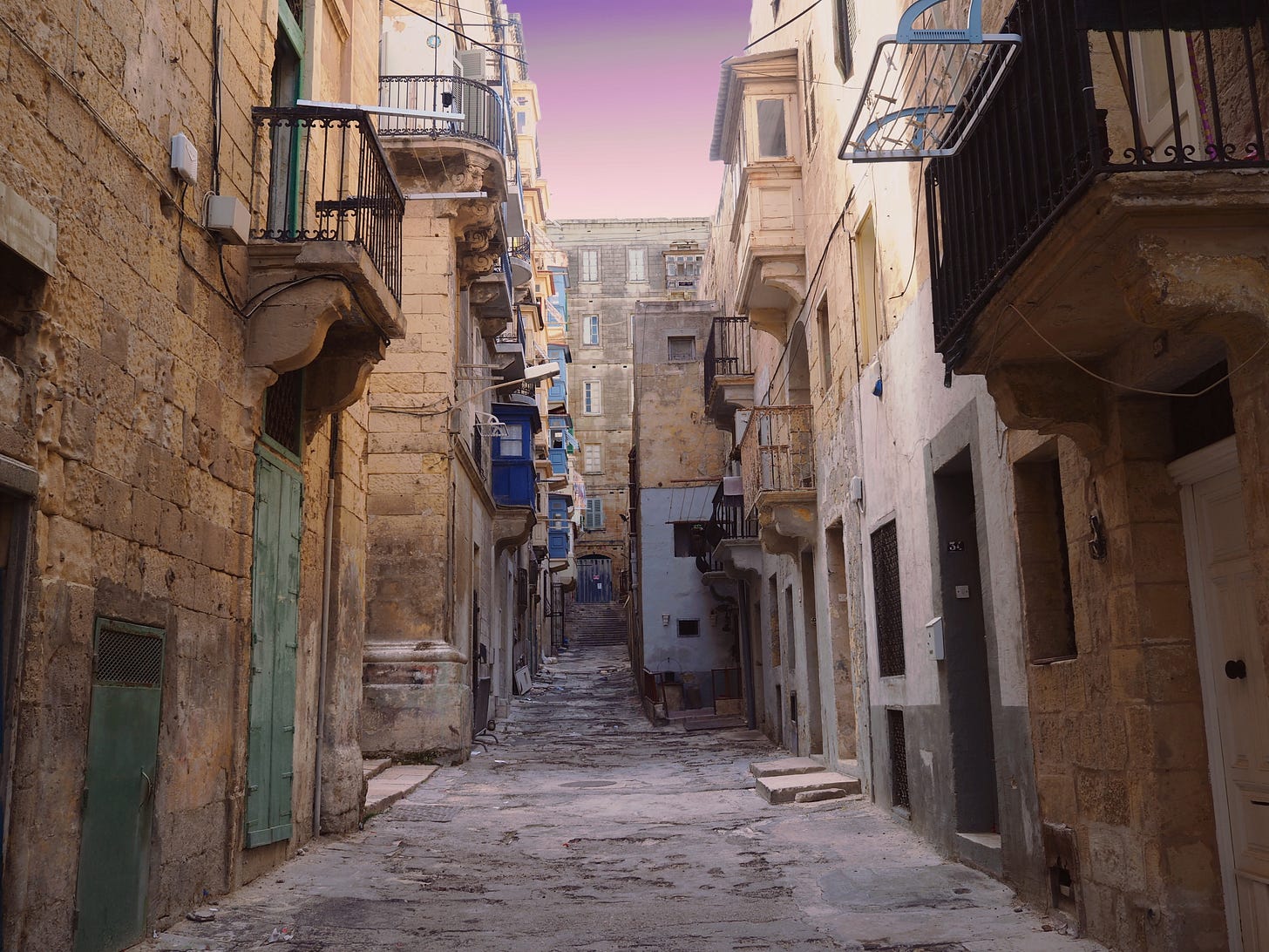 mediaeval street on Malta, courtesy of Reuben Farrugia via Unsplash