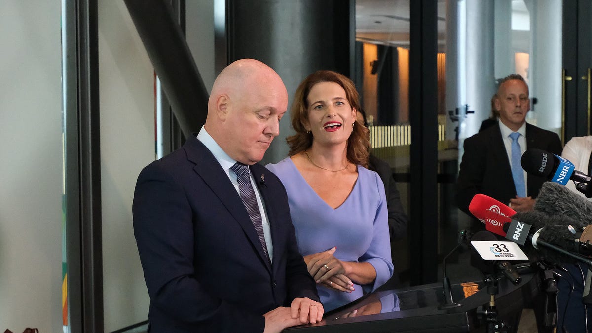 Bernard's Saturday Soliloquies for the week to April 25